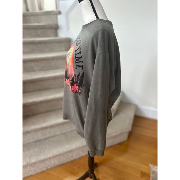 Natural Life "On Mountain Time" Rainbow Graphic Grey Crewneck Sweatshirt - Picture 4 of 7